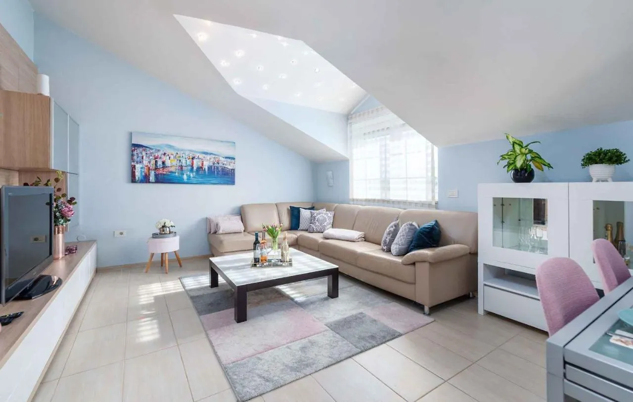 Apartment In Funtana/Istrien 35318